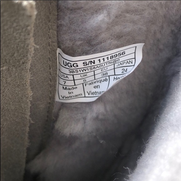 🌴🔆UGG- TALL BOOTS🔆🌴 - Picture 7 of 10